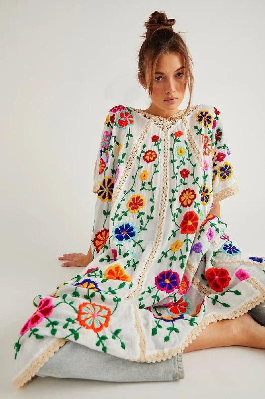 BELLA FLOR EMBROIDERED CAFTAN X FREE PEOPLE Satin Lace Set