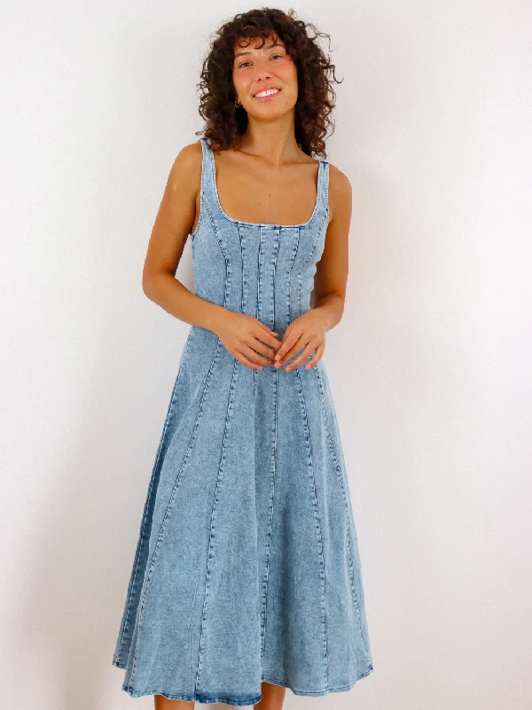 VIVIENNE DENIM DRS Prom midi dresses