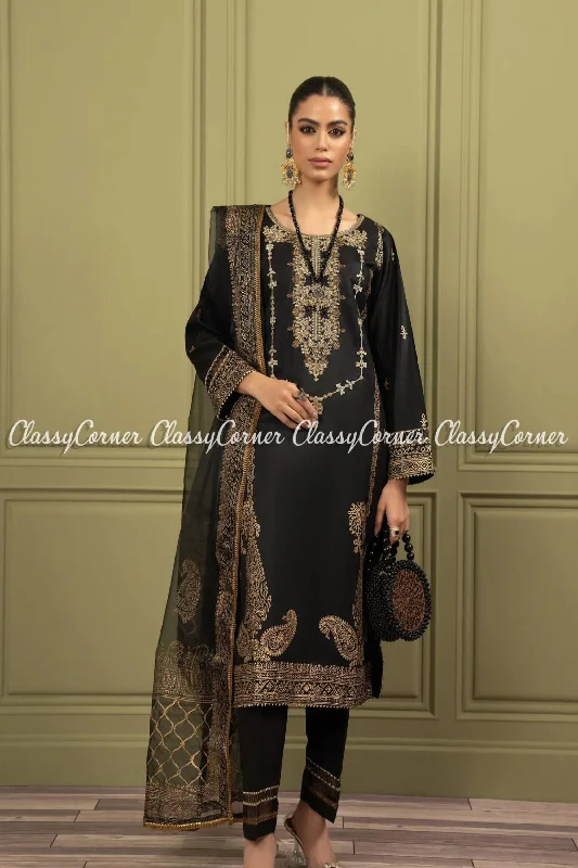 Black Golden Pakistani Readymade Salwar Kameez Trendy new unclassified dresses