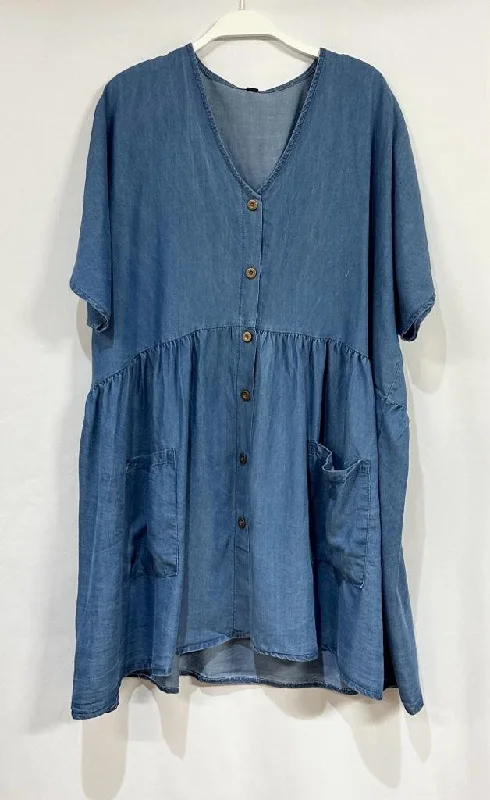 CHAMBRAY BUTTON FRONT POCKET SMOCK DRESS Festival unclassified dresses