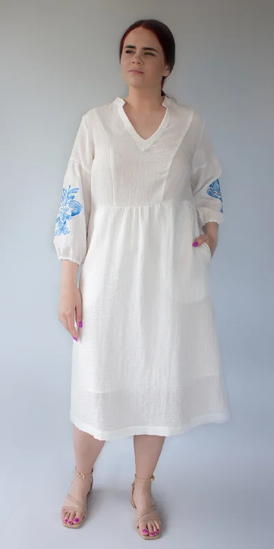 Linen dress with embroidered sleeves Cocktail unclassified dresses