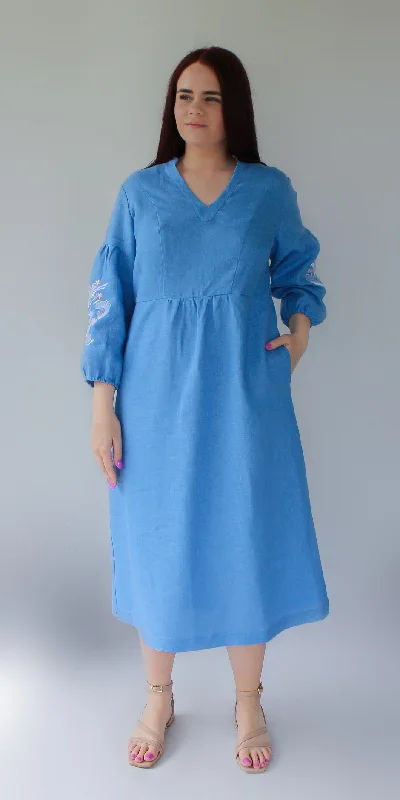 Linen dress with embroidered sleeves Casual unclassified dresses