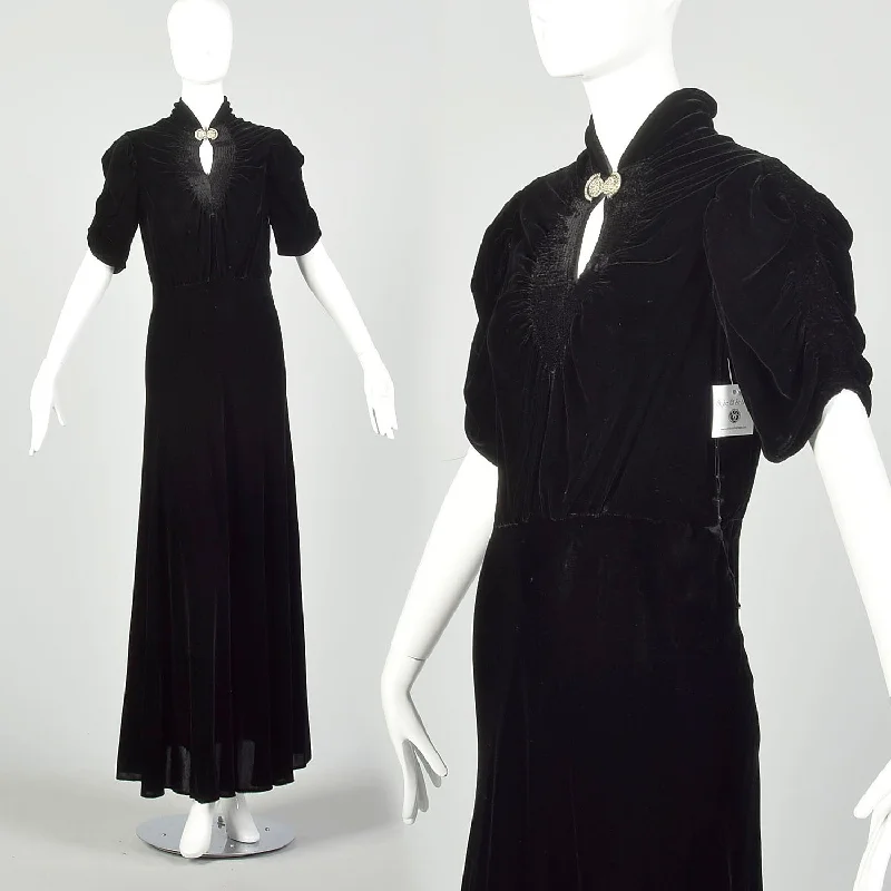 Small 1930s Dress Formal Black Silk Velvet Keyhole Neckline Evening Gown Party unclassified dresses